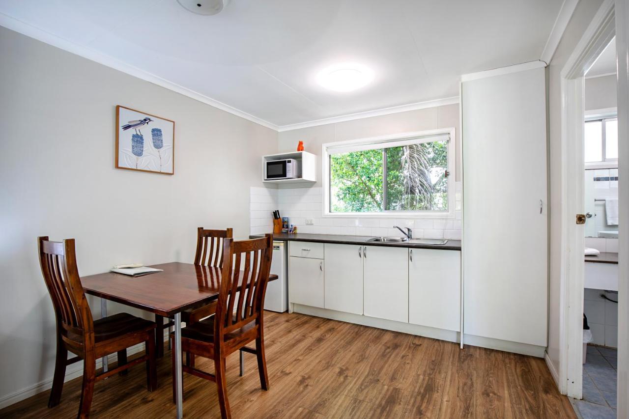 Bush Village Holiday Cabins Airlie Beach Εξωτερικό φωτογραφία