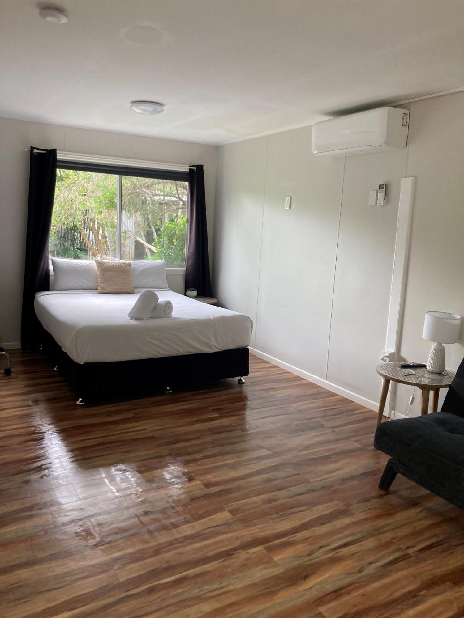 Bush Village Holiday Cabins Airlie Beach Εξωτερικό φωτογραφία